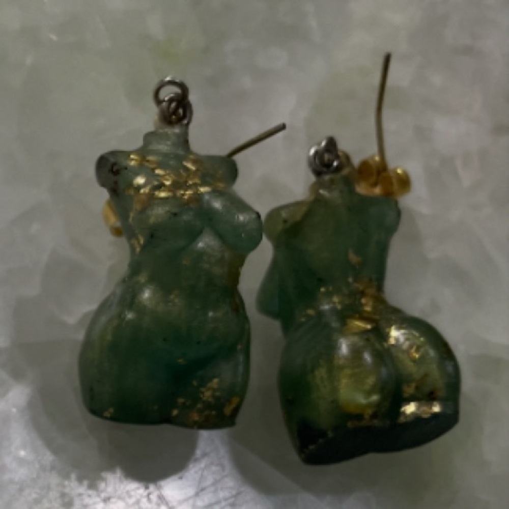 Elegant Jade and Gold color "Goddess" Earrings